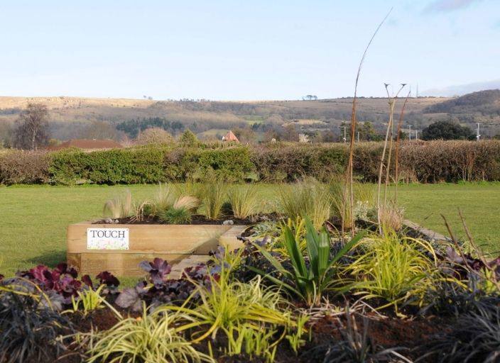 Housebuilder donates £2,500 to help create sensory garden in Prestbury